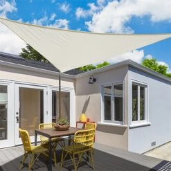 Outsunny Toldo Vela 4x4x4m Triangulo Color Crema Sombrilla Parasol Terraza Jardin Camping -OUTSUNNY TIENDA 316583a20254f5223829a5ac4efb763753404d40 a42023a560314dc3b248bcea3ebf6aaa