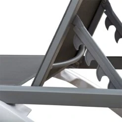 Outsunny Tumbona Reclinable De Jardín Con Ruedas Y Respaldo Ajustable En 5 Niveles Sillón Relax De Aluminio Para Terraza Balcón Piscina 170x67,5x95 Cm Gris Blanco 15 Outsunny Tumbona Reclinable De Jardín Con Ruedas Y Respaldo Ajustable En 5 Niveles Sillón Relax De Aluminio Para Terraza Balcón Piscina 170x67,5x95 Cm Gris Blanco -OUTSUNNY TIENDA 4fa1763982ac93cc43bfbb0a21648e75b1f051ca 310348c9eb834dc2b2db19ac874765c9