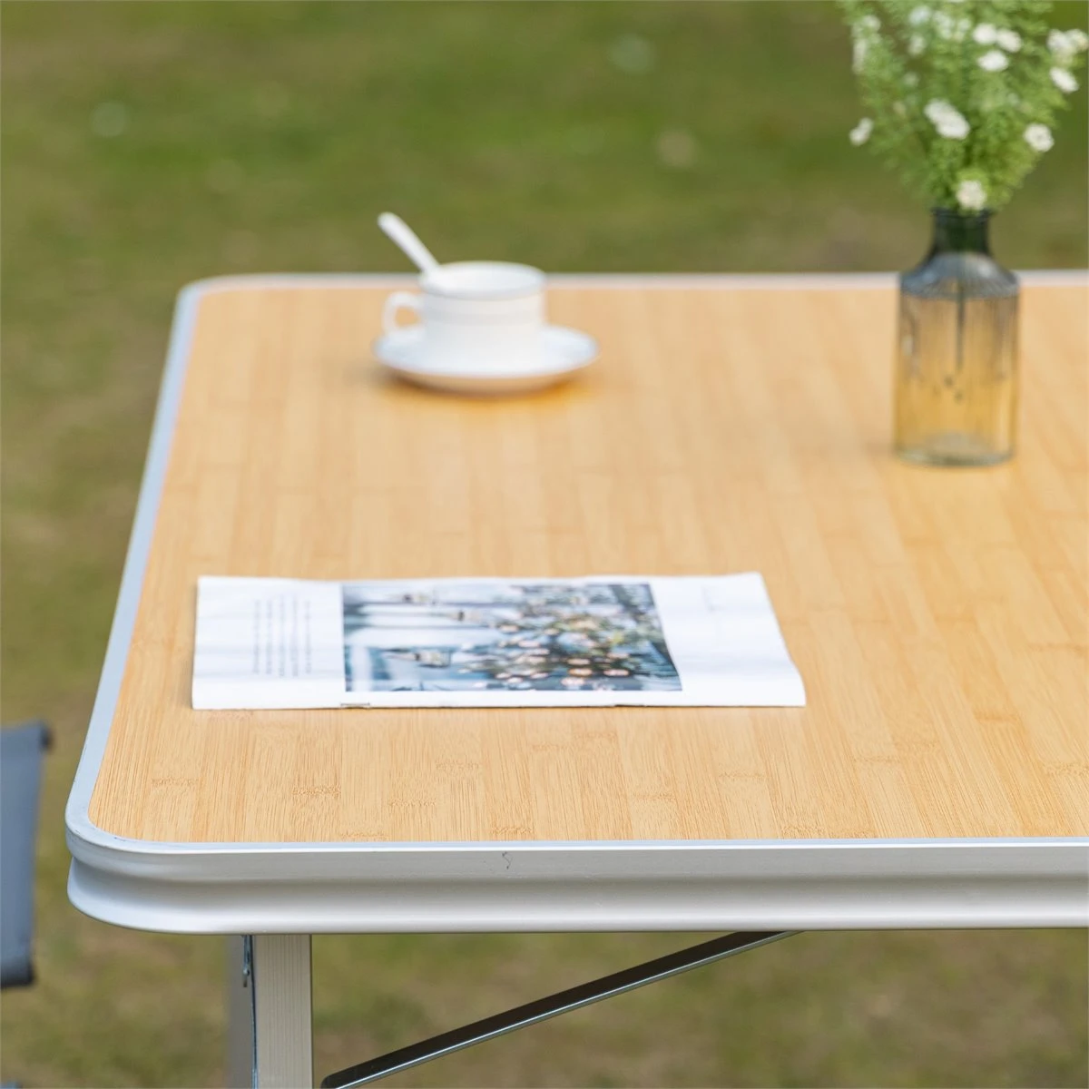 Outsunny Mesa De Camping Plegable Mesa De Picnic Portátil De Aluminio Con Encimera De Madera Y 4 Almohadillas De Pie Multifuncional Para Terraza Jardín Playa 115x85x75 Cm Natural 6 Outsunny Mesa De Camping Plegable Mesa De Picnic Portátil De Aluminio Con Encimera De Madera Y 4 Almohadillas De Pie Multifuncional Para Terraza Jardín Playa 115x85x75 Cm Natural - Imagen 4