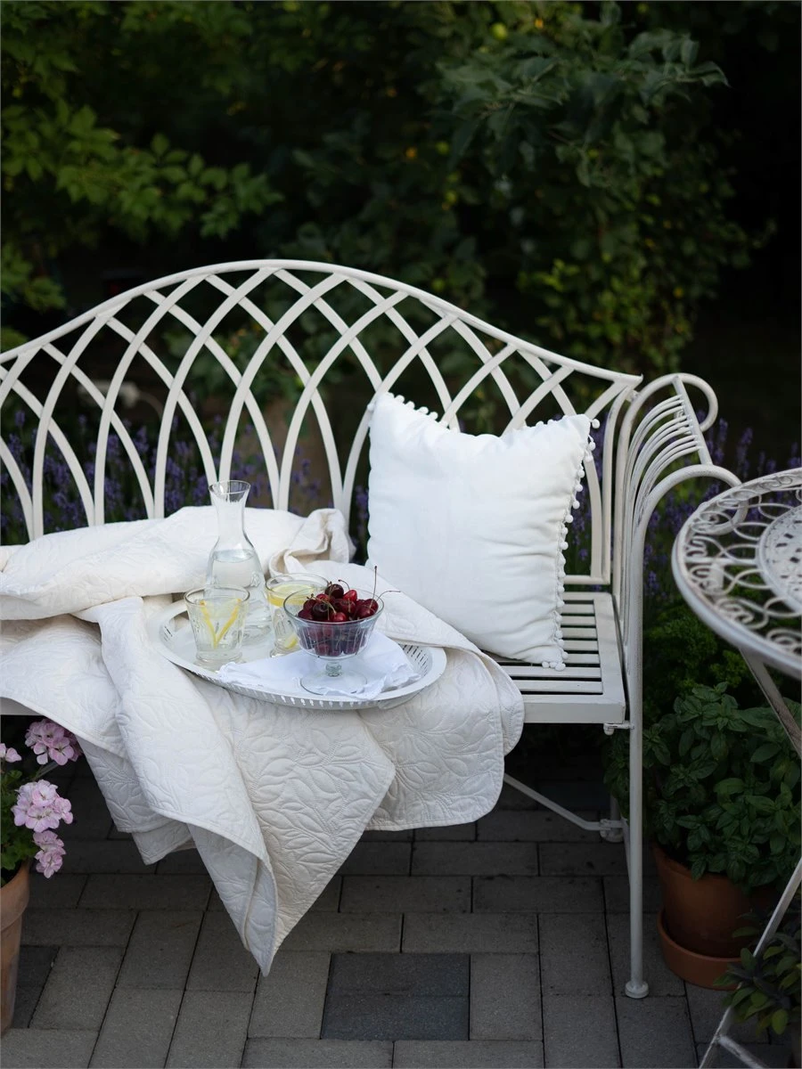 Mesa De Jardín De Metal Beige Claro ø 70 Cm TRIESTE 11 Mesa De Jardín De Metal Beige Claro ø 70 Cm TRIESTE - Imagen 9