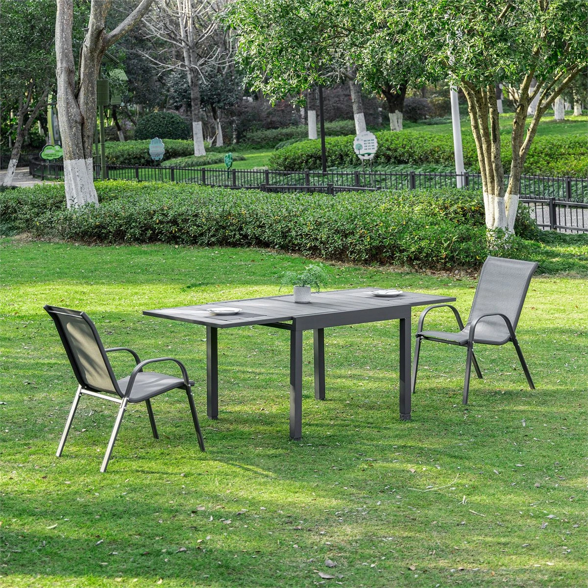 Outsunny Mesa De Jardín Extensible De Aluminio Mesa De Comedor Para Exterior Para 4-6 Personas Carga Max. 70 Kg Para Patio Terraza Balcón 90-180x90x73 Cm Gris 4 Outsunny Mesa De Jardín Extensible De Aluminio Mesa De Comedor Para Exterior Para 4-6 Personas Carga Max. 70 Kg Para Patio Terraza Balcón 90-180x90x73 Cm Gris - Imagen 2