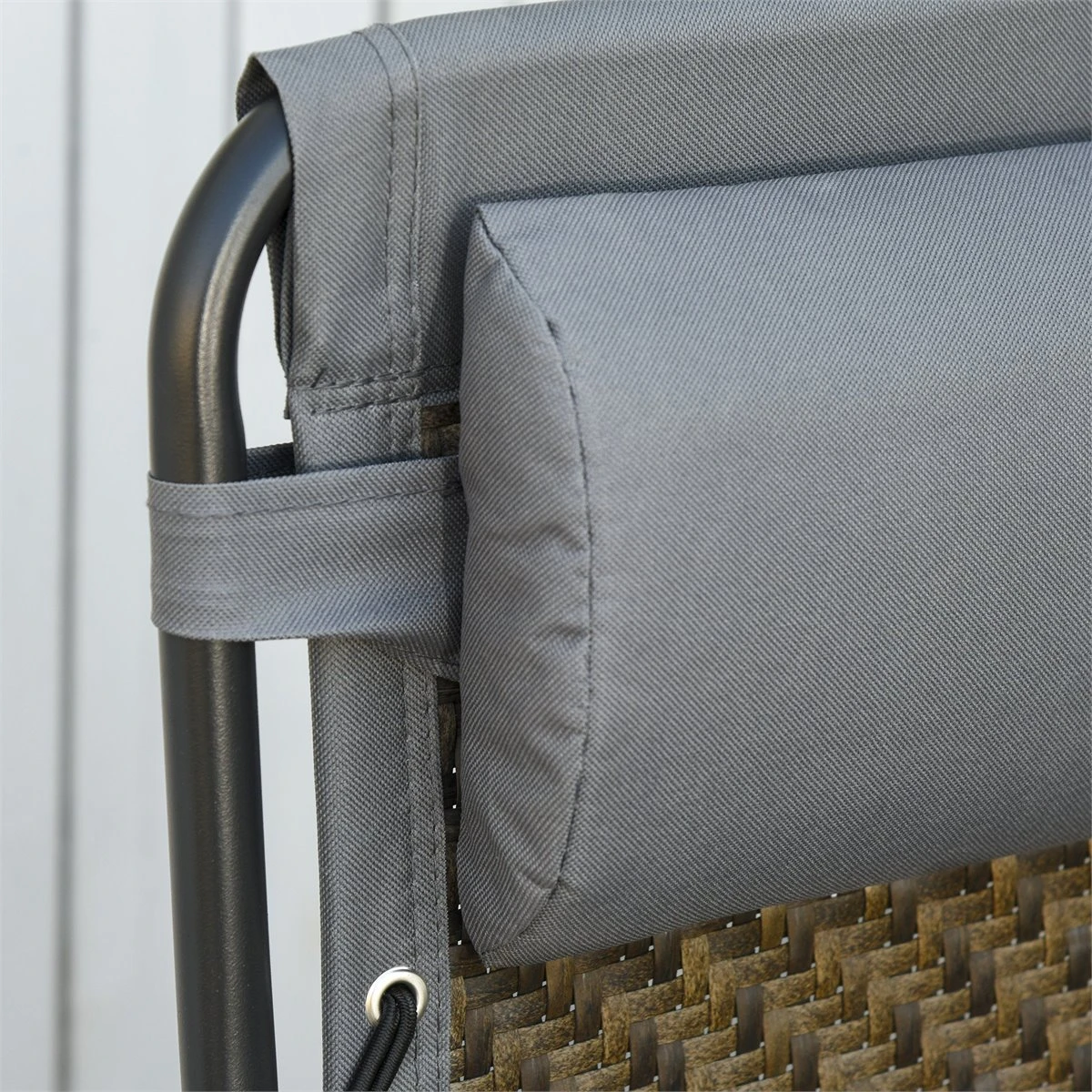 Outsunny Tumbona Plegable De Ratán Con Respaldo Ajustable Reposacabezas Extraíble Portavasos Y Soporte Para Teléfono Jardín Terraza Al Aire Libre 65x70x110 Cm Gris 7 Outsunny Tumbona Plegable De Ratán Con Respaldo Ajustable Reposacabezas Extraíble Portavasos Y Soporte Para Teléfono Jardín Terraza Al Aire Libre 65x70x110 Cm Gris - Imagen 5