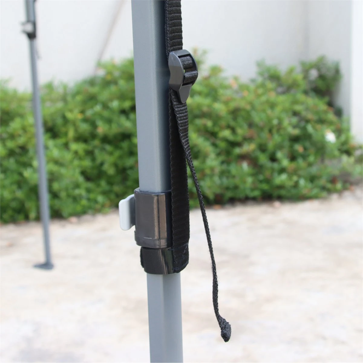 Outsunny Cenador Plegable 2,5x2,5x2,68 M Carpa De Jardín Protección UV 50+ Ajustable En Altura Con 4 Bolsas De Arena Y Bolsa De Transporte Para Camping Fiestas Patio Azul 10 Outsunny Cenador Plegable 2,5x2,5x2,68 M Carpa De Jardín Protección UV 50+ Ajustable En Altura Con 4 Bolsas De Arena Y Bolsa De Transporte Para Camping Fiestas Patio Azul - Imagen 8