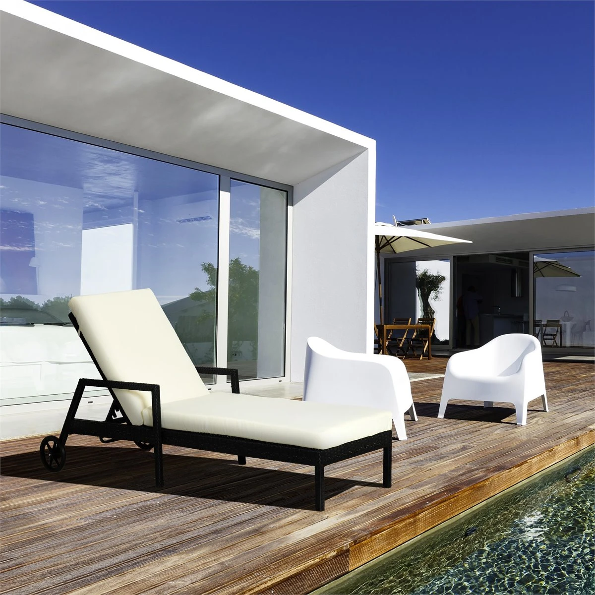 Outsunny Tumbona De Ratán De Jardín Con Cojines Acolchados Respaldo Ajustable En 5 Posiciones 2 Ruedas Y Tela Extraíble Lavable 67x196x96 Cm Negro 4 Outsunny Tumbona De Ratán De Jardín Con Cojines Acolchados Respaldo Ajustable En 5 Posiciones 2 Ruedas Y Tela Extraíble Lavable 67x196x96 Cm Negro - Imagen 2