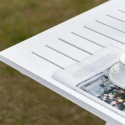 Outsunny Mesa De Jardín Plegable De Madera Maciza Con Agujero Para Sombrilla Mesa Cuadrada De Exterior Para Camping Viaje Picnic Terraza Balcón 70x70x70 Cm Blanco 18 Outsunny Mesa De Jardín Plegable De Madera Maciza Con Agujero Para Sombrilla Mesa Cuadrada De Exterior Para Camping Viaje Picnic Terraza Balcón 70x70x70 Cm Blanco -OUTSUNNY TIENDA a7c2b58f4528747c8dc74b646d1d1506fc90ed91 42a7d9c2df104bf2bca7ad230fe7f467