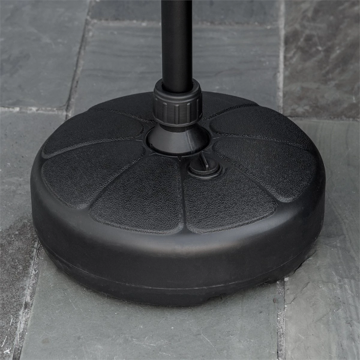 Outsunny Base De Sombrilla Rellenable De Agua 13 Kg O Arena 19 Kg Soporte De Parasol Redondo Apto Postes De Ø32-38 Mm Para Jardín Patio Terraza Ø38x21,5 Cm Negro 4 Outsunny Base De Sombrilla Rellenable De Agua 13 Kg O Arena 19 Kg Soporte De Parasol Redondo Apto Postes De Ø32-38 Mm Para Jardín Patio Terraza Ø38x21,5 Cm Negro - Imagen 2