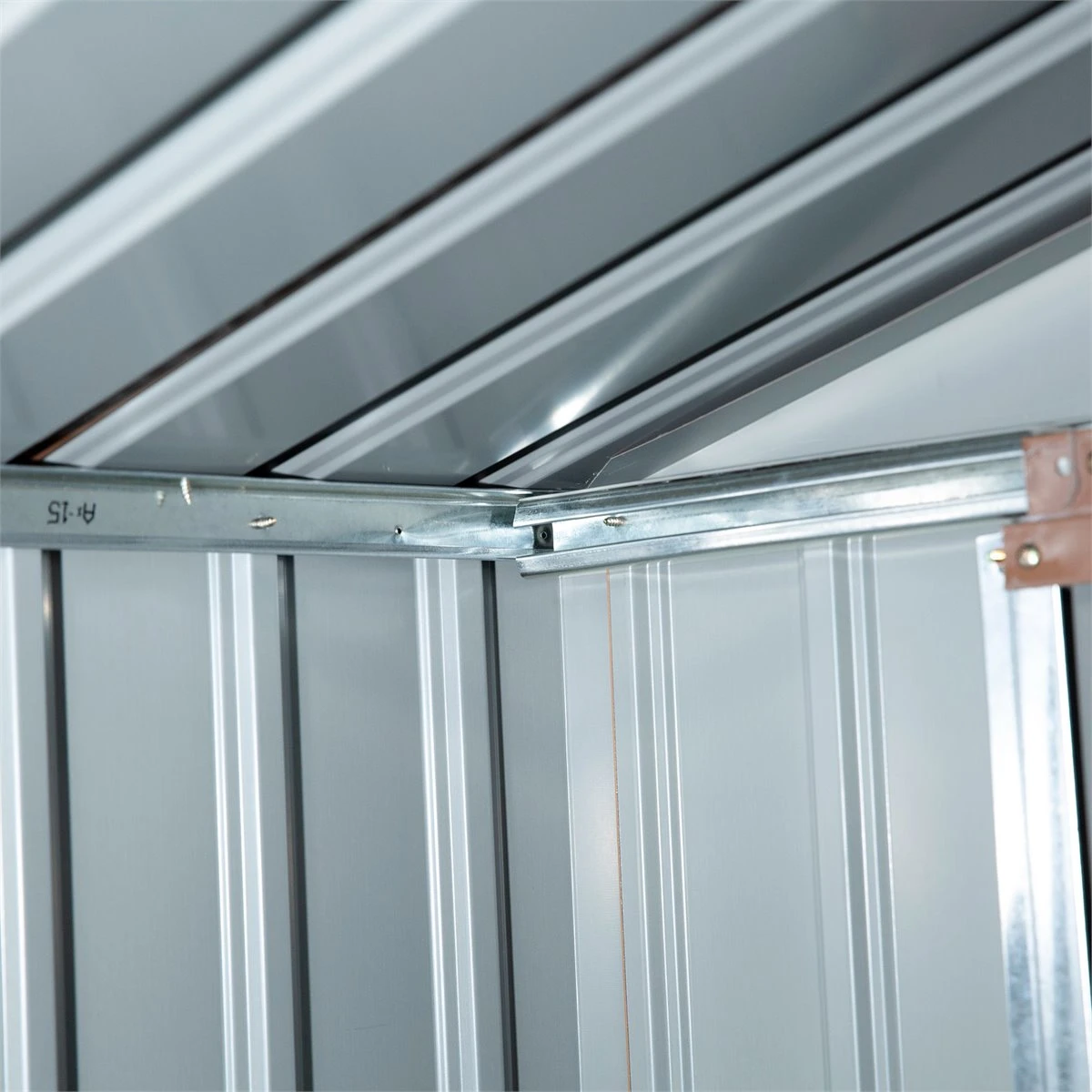 Outsunny Cobertizo De Jardín 340x386x200 Cm 12,27 M² Caseta Exterior De Acero Para Almacenamiento De Herramientas Con Puertas Correderas Y Ventilaciones Ocre Oscuro 8 Outsunny Cobertizo De Jardín 340x386x200 Cm 12,27 M² Caseta Exterior De Acero Para Almacenamiento De Herramientas Con Puertas Correderas Y Ventilaciones Ocre Oscuro - Imagen 6